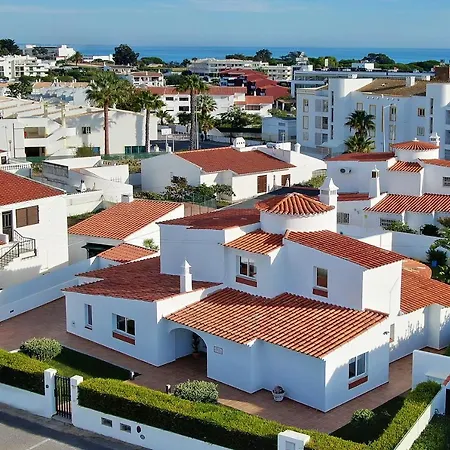 Francella- Relaxing Holidays In An Ideal Location *