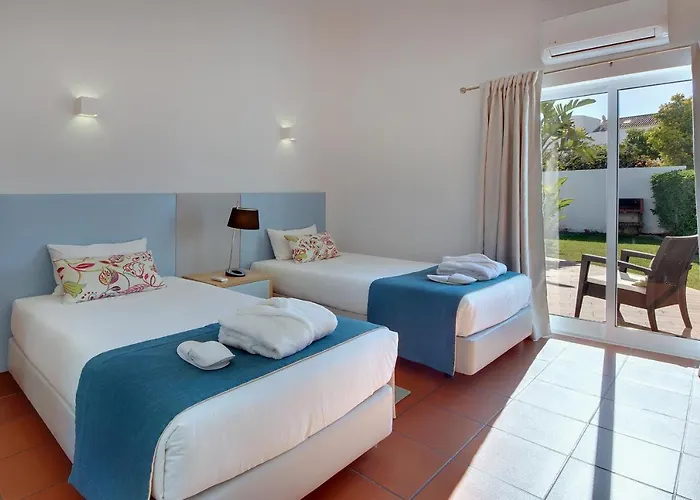 Francella- Relaxing Holidays In An Ideal Location By Dreamvillasalbufeira Villa *