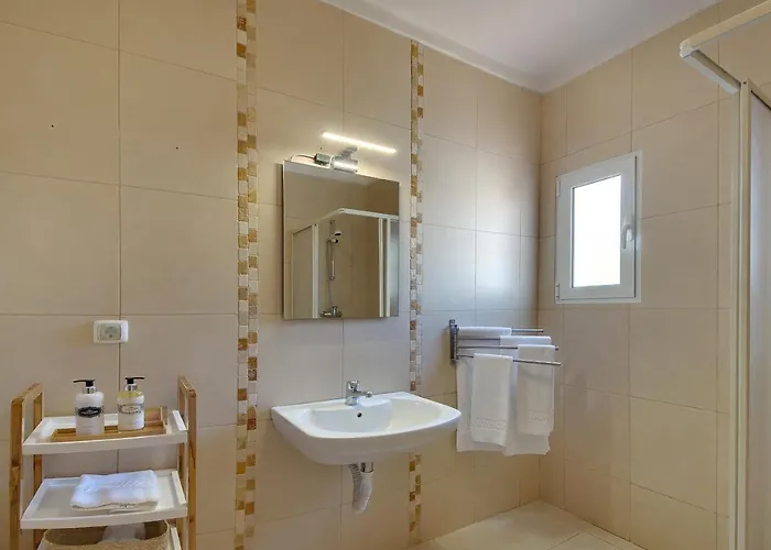 Francella- Relaxing Holidays In An Ideal Location By Dreamvillasalbufeira Villa Albufeira